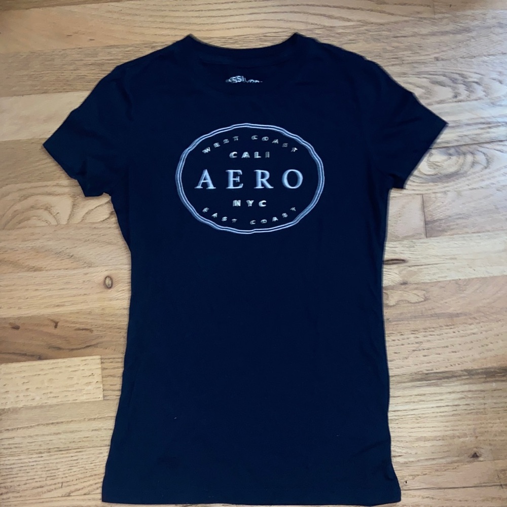Aeropostale graphics shirt